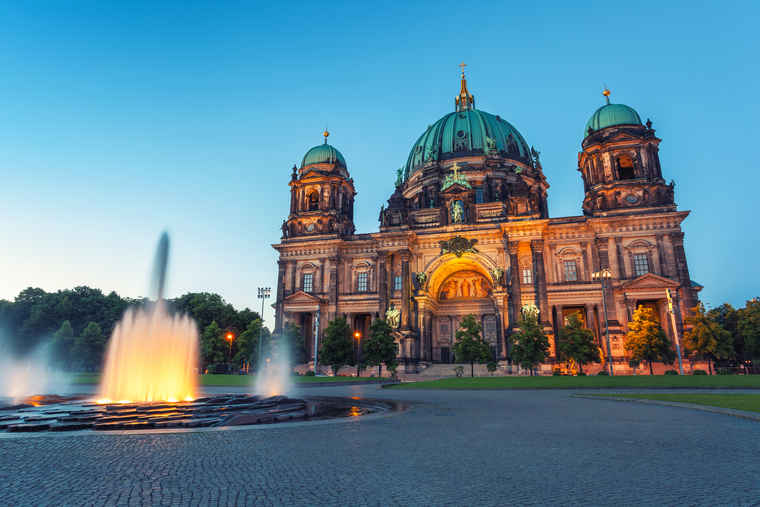 Berlin Cathedral, Germany tour packages
