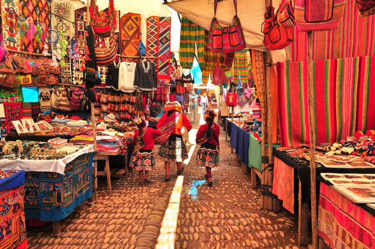 Pisac Market Peru, Peru holidays