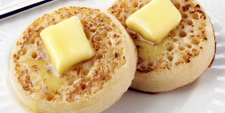 Crumpets, English Breakfast, What to eat in England